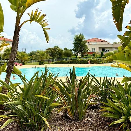 Beachside Apartment With Pool & Garden In Juan Les Pins Антиб Екстериор снимка