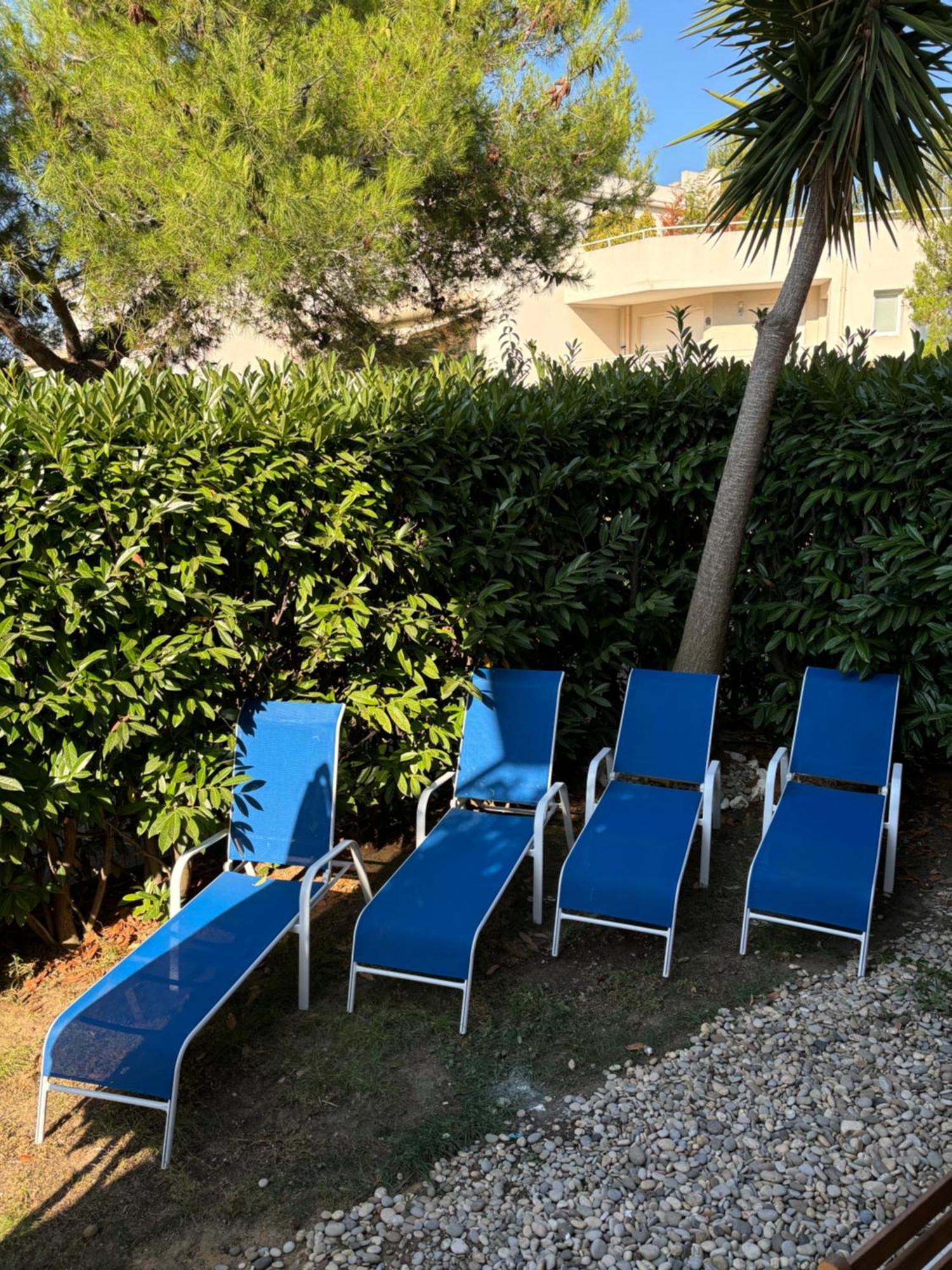 Beachside Apartment With Pool & Garden In Juan Les Pins Антиб Екстериор снимка